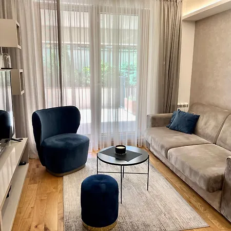 Sunlight House Apartmán *